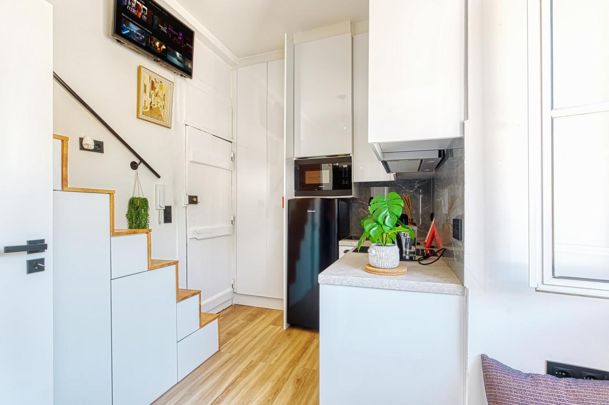 Appartamento Historic Gem & Modern Loft In The Heart Of Lisbona Esterno foto