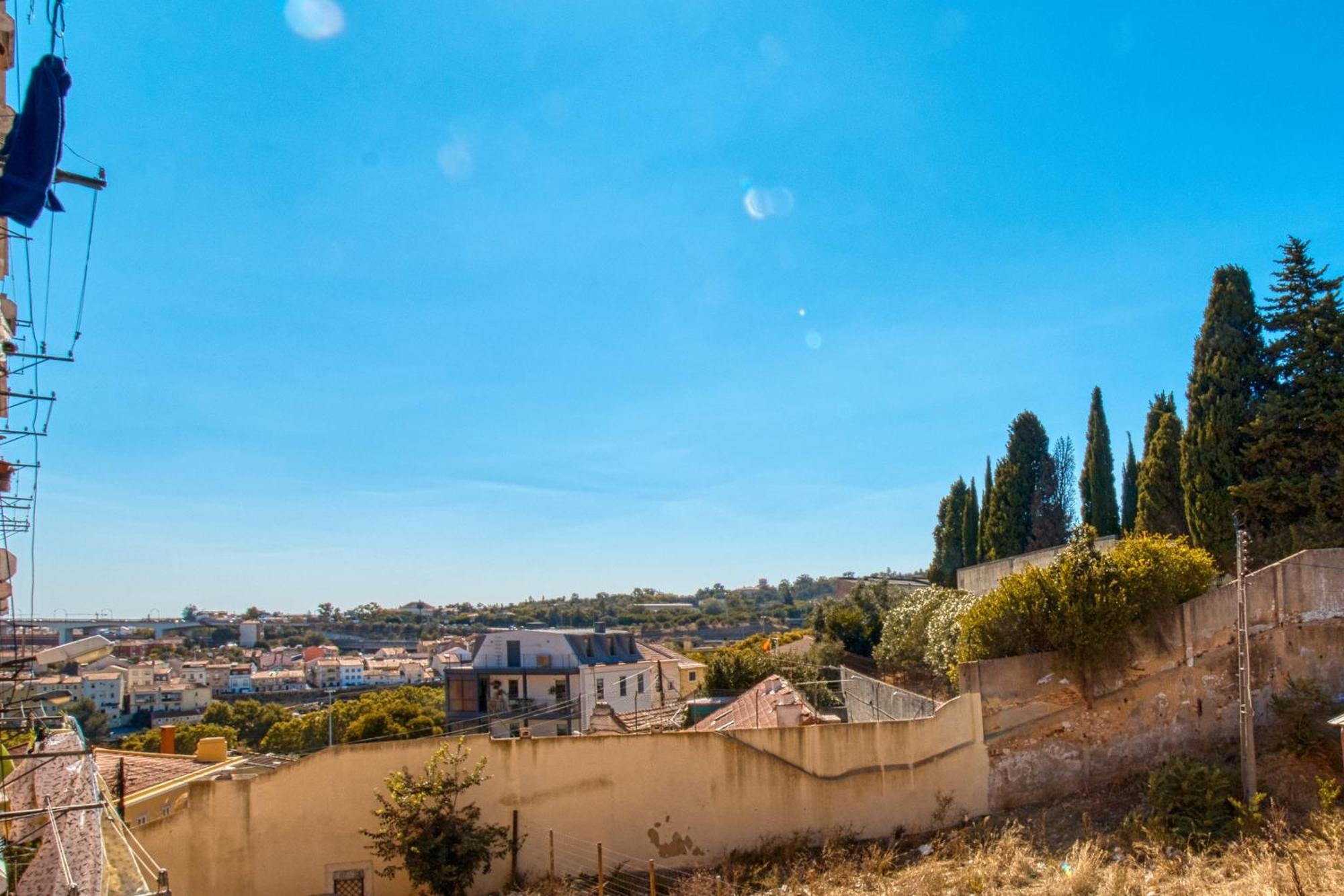 Appartamento Historic Gem & Modern Loft In The Heart Of Lisbona Esterno foto