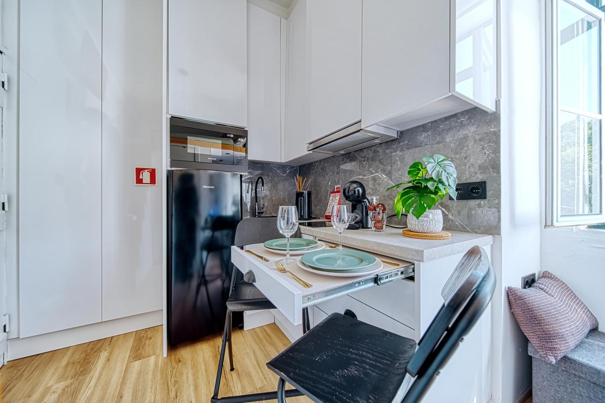 Appartamento Historic Gem & Modern Loft In The Heart Of Lisbona Esterno foto
